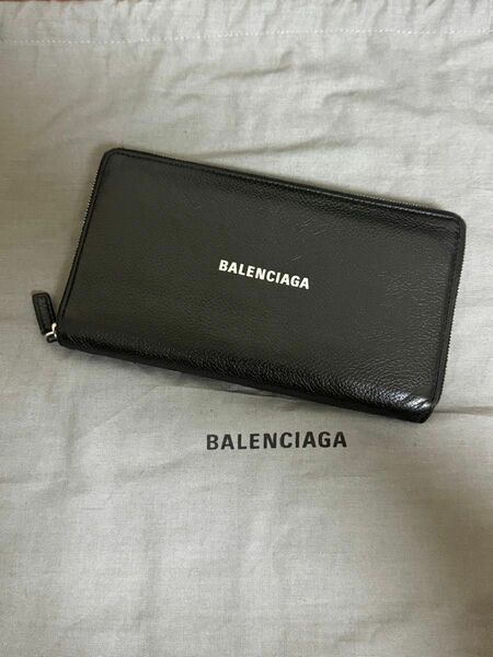 長財布 balenciaga 中古