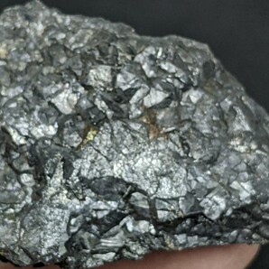 ★良質な鉄鉱石 磁鉄鉱原石61g no7 国産鉱物 国産鉱物標本の画像3