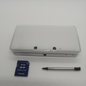 Nintendo 3DS ホワイト 本体 タッチペン メモリーカード 2GB 画面シール下 動作確認 ネコポス 税なし