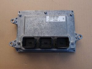 ☆ ホンダ INSIGHT インサイト ZE2　H22年 エンジン コンピューター ECU　37820-RBJ-J56 少走行車 21-5C61