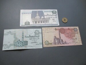 極美品　エジプト　1980年代3枚　5ポンド～25ピアストル
