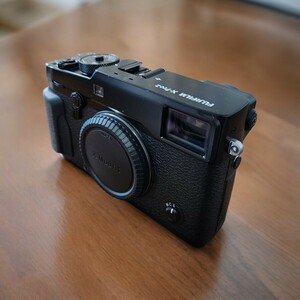 FUJIFILM X-Pro2! работа хороший! экстерьер очень красивый товар жидкокристаллический царапина нет! оригинальный аккумулятор, оригинальный зарядное устройство! торговец перепродажа ya- оценка. плохой человек. пояснительная записка ... ставка пожалуйста.