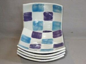 Art hand Auction Less than half price! ☆ New glazed checkered 17cm square plate (purple) set of 5 ◎ Maitokan Seto ware hand painted, Japanese tableware, dish, Medium Plate