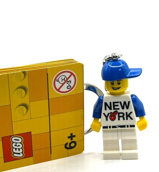 新品　LEGO　レゴ　キーリング　キーホルダー　ニューヨーク　NY　男の子 CITY ミニフィグ