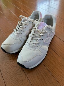 未使用　ニューバランス New Balance スニーカー　24.5㌢