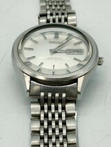 1円〜 SEIKO セイコー 8306-9030 BUSINESS-A ビジネスエース メンズ腕時計 自動巻き デイデイト 30石 シルバーカラー シルバー系 ジャンク_画像4