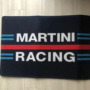 martini Racingのロゴ入りマット