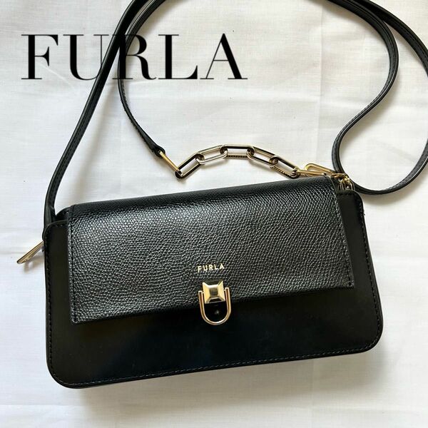 ■極美品■FURLA ショルダーバッグ　現行　レザー　黒　ブラック　チェーン