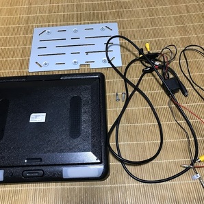 中古 送料込み フリップダウン 液晶王国 １２．１ モニターの画像1