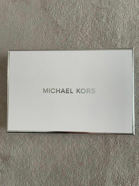 【新品未使用】MICHEAL KORS マイケルコース 小銭入れ カードケース 
