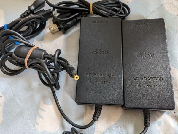 2個　SONY ソニー 純正 薄型PS2 ACアダプター SCPH-70100