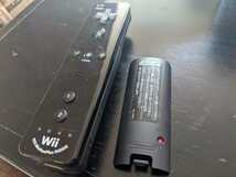 Wiiリモコンプラス　黒　クロ　コントローラー　動作品　ボタン付き電池　wiiＵ_画像2