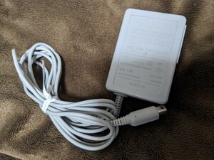 3DS ACアダプター WAP-002 充電器 純正品 ニンテンドー