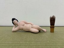 大正時代 彩色備前裸婦置物 図録掲載品 松田狸腹堂 備前焼 備前細工物周作図録付 箱付 陶芸 陶磁器 細密細工 骨董品 美術品 8922lbfezN_画像2