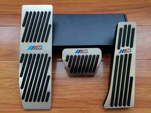 新品 ＢＭＷ 1 3シリーズ X1 X3 F10 F20 F25 F30 E46 E87 E88 E89 E90 E92 E93 高品質 アルミペダルカバー 穴開け不要 3点セット