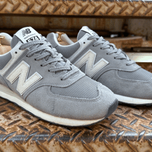 送料無料 New Balance U574UL2 US8 26cm グレー×オフホワイト 中古 傷あり スウェード スニーカーの画像2