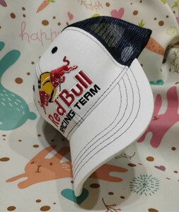  re-arrival! Red Bull cool design cap! # Perez #feru start  pen # angle rice field ..#RedBull# licca rudo