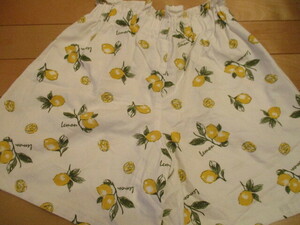 [ прекрасный товар ] GU GU лимон рисунок белый юбка-брюки шорты размер 150cm