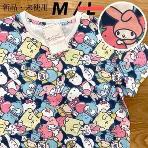 【M】サンリオキャラクター 総柄 半袖Tシャツ レディース●サンリオ Sanrio コスプレ サンリオピューロランド/ネイビー