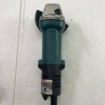 (27203)〓 マキタ 100mmディスクグラインダ 9533B 【電動工具/研磨機/2004年製/makita】 中古品_画像2