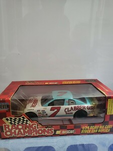  распроданный миникар Racing Champion RACING CHAMPIONS NASCAR 1/24 STOCKCARREPLICA 1996 stock машина миникар 