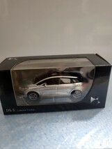 絶版非売品ミニカー 1/64 ミニカー シトロエン CITROEN DS5　シルバー ノレブ 非売品 カラーサンプル 非売品ミニカー NOREV 2014年_画像1