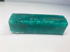 【1点限り】天然ベリル エメラルド 477.30Ct 鑑定付き 鉱石 emerald beryl パワーストーン 原石 標本 鉱物