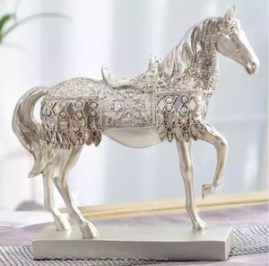 全2種類選択 馬の置物 インテリア オーナメント オブジェ 置物 小物 装飾 リビングルーム 馬 雑貨 現代アート 動物DJ975