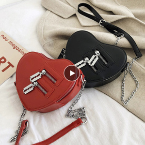 女性 財布とハンドバッグ ファッション ハート型ショルダーバッグ チェーンクロスボディバッグDJ1149