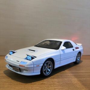 1/32 マツダ RX-7 ミニカー FC3S 頭文字D 高橋涼介 イニシャルD サバンナ　