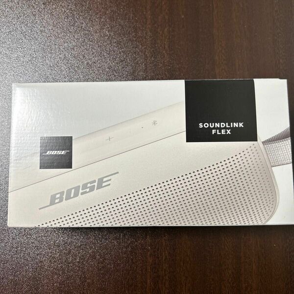 【美品】Bose SoundLink Flex White Smoke(ホワイトスモーク)　
