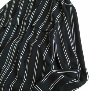 ボールジィBallseyポケット付きVネックストライプシャツ黒36 TOMORROWLANDトゥモローランドの画像2