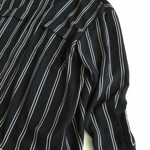 ボールジィBallseyポケット付きVネックストライプシャツ黒36 TOMORROWLANDトゥモローランドの画像3
