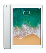 iPad 9.7インチ 第5世代[32GB] Wi-Fiモデル シルバー【安心保 …_画像1