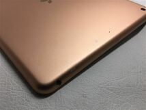 iPad 9.7インチ 第6世代[128GB] Wi-Fiモデル ゴールド【安心保…_画像10