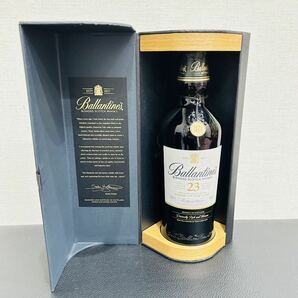 【未開栓】バランタイン 23年 アメリカンオークBallantine スコッチウイスキー 木箱 の画像1