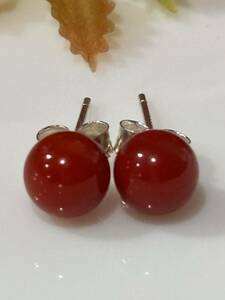  red .. domestic production natural red ..6.45mm circle sphere pretty earrings (S209)