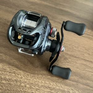 【即決】ダイワ DAIWA 17タトゥーラSV TW 7.3L ベイトリール 左巻き 