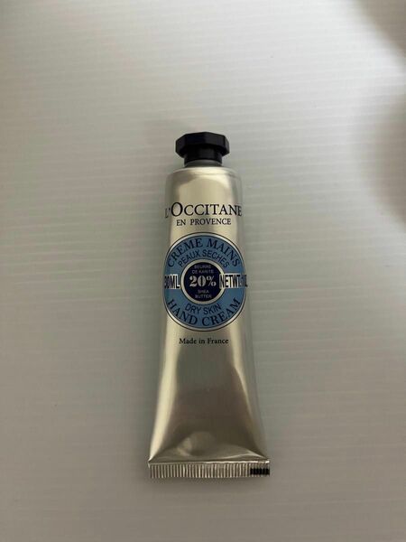 L'OCCITANEハンドクリーム 