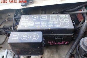 1UPJ-10716742]ハイラックスサーフ N130系 2ドア(VZN130G)ヒューズボックス2 中古