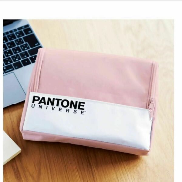 PANTONE UNIVERSE デスクまわりがスッキリ！魔法の整頓ポーチ