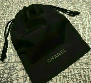 CHANEL シャネル ノベルティ ミニ 巾着　小物入れ バッグ　巾着袋