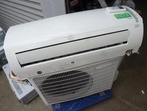 L029　コロナ　ルームエアコン　主に６畳　CSH-N2216R　冷暖房兼用_画像1