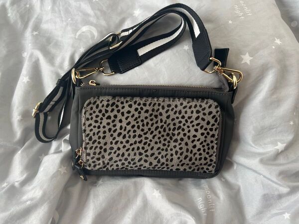 値下げ中☆Gream Supply ショルダーバッグ