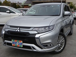 アウトランダーPHEV 2.4 G 4WD ナビTV　寒冷地仕様　クルコン　LEDヘッド