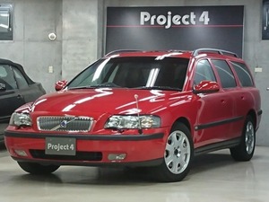 V70 2.4T ターボモデル 黒革シート サンルーフ 禁煙