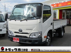 トヨエース 2トン10尺平ボディー プリクラッシュ 車線逸脱　ナビ 6MT