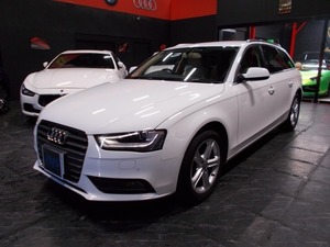 A4 Avant 2.0 TFSI SEパッケージ 2012モデル ディーラー整備vehicle両