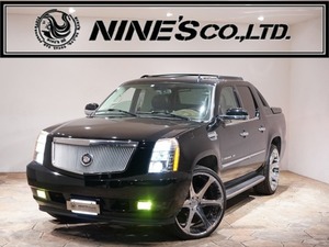 EscaladeEXT 6.2 4WD Giovanna26AW/After-market縦フィンGrille