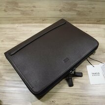 BB33 タケオキクチ 定価28600円 新品 2WAY 撥水牛革 レザーショルダーバッグ B5 クラッチバッグ 738212 グラスゴー チョコ TAKEO KIKUCHI_画像7